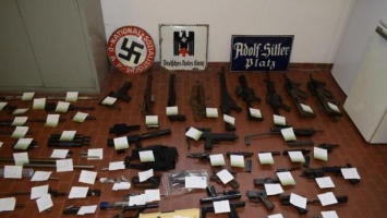 В Италии полиция изъяла арсенал оружия у наемников, воевавших на Донбассе