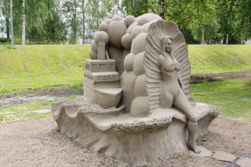 В Финляндии прошел конкурс песчаных скульптур (ФОТО)