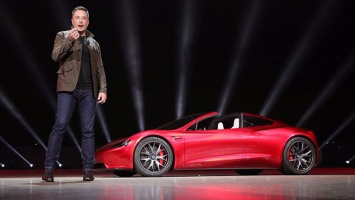 Tesla Roadster получит реактивные двигатели