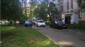 Были связаны руки: в Киеве на балконе нашли тело окровавленной женщины