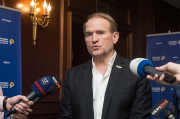 Медведчук утверждает, что уговорил главарей "ЛДНР" вернуть ОРДЛО в состав Украины