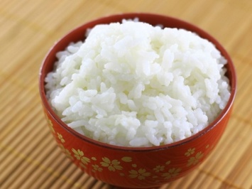Ученые сообщили о способах сварить рис очищенным от мышьяка
