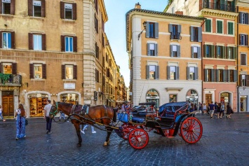Конные экипажи для туристов исчезнут с улиц Рима