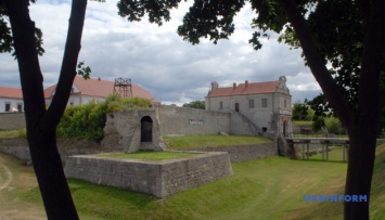 Археологи открыли новую страницу истории Збаражского замка