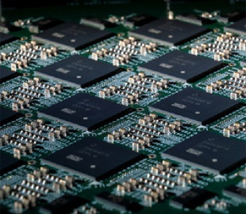 Intel представила компьютер с 64 нейроморфными чипами