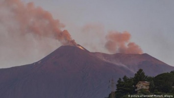 В Италии проснулся крупнейший действующий вулкан Европы