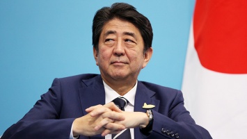 Премьер Японии подтвердил, что завершает свое пребывание у власти в 2021 году