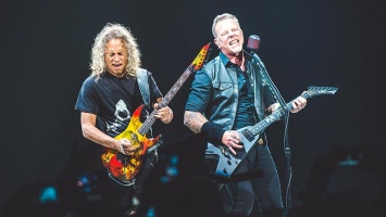 Культовая группа Metallica исполнила песню Цоя: зрители в восторге, соцсети взорвались (Видео)