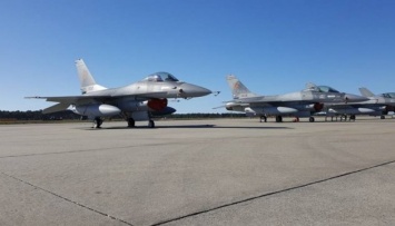 Президент Болгарии запретил покупку истребителей F-16