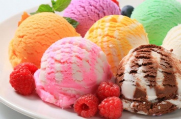 Ученые назвали самое полезное для здоровья мороженое
