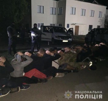 Под Харьковом полицейские пресекли попытку рейдерского захвата частного сельхозпредприятия