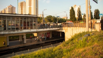 На станции киевского метро нашли труп (видео)