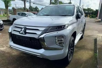 Новый Mitsubishi Pajero Sport добрался до дилеров (ФОТО)