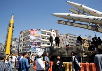 США: Иран произвел запуск ракеты средней дальности