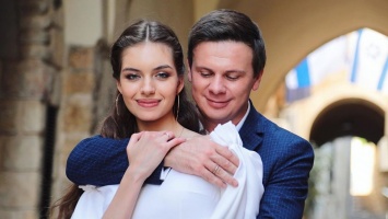 Таинственная жена Дмитрия Комарова раскрылась в сети: интригующая публикация