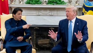 Пакистан просит у Трампа помочь урегулировать конфликт с Индией