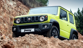 Новый Suzuki Jimny появился в России: чем уникален этот мини-внедорожник?