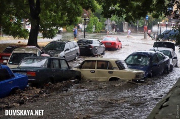 Погодный апокалипсис в Одессе: названы последствия разрушительного шторма