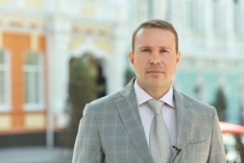 Избранный нардепом мэр Мелитополя рассказал, в какую группу в парламенте войти планирует