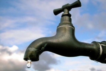 Жители села Дмитровка в Днепропетровской области платят 150 грн за куб воды