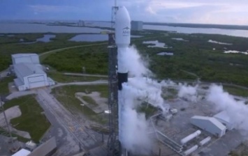 Falcon 9 успешно вывела на орбиту спутник Израиля (видео)