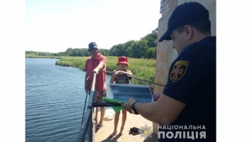 В Желтых Водах полиция напомнила детям о правилах поведения на воде