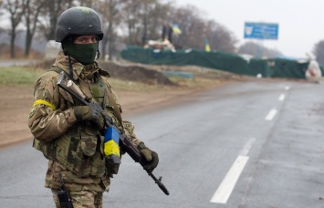 Украину предали защитники: воинов ВСУ поймали на продаже смертоносного оружия, "все в Россию"