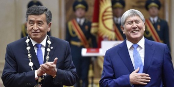 Эксперт рассказал о причинах разборок бывшего и действующего президентов Киргизии