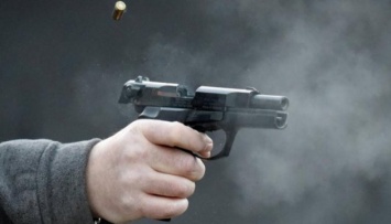 У полтавского стрелка, который выстрелил в голову охраннику кафе, изъяли арсенал боеприпасов