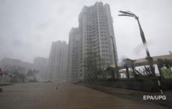 Супертайфун надвигается на Китай