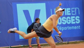 Завацкая вышла в четвертьфинал турнира ITF в Ландисвилле
