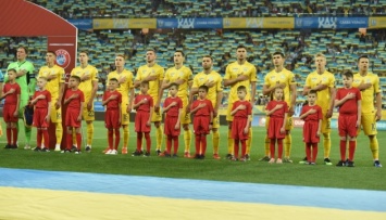 Сборная Украины по футболу осенью проведет спарринги в Днепре и Запорожье