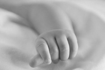 На Хмельнитчине 23-летняя мать лишила жизни новорожденную девочку