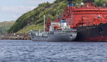 В районе взрыва на полигоне в Архангельской области заметили танкер для сбора радиоактивных отходов