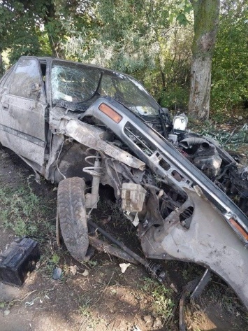 Авто всмятку, водитель - в больнице: одесские чиновники занялись аварийными ямами, - ФОТО
