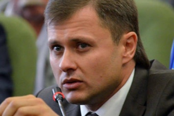 Одиозный депутат Киевоблсовета Ярослав Добрянский заработал на элитную недвижимость и автопарк