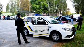 Безжалостно громил чужие авто и поплатился: в Киеве жестоко наказали неадеквата, видео