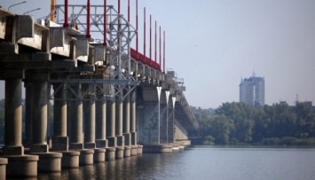 Новый мост в Днепре за 2 месяца: образцы бетона проверит прокуратура