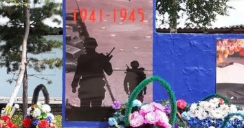 В РФ на памятнике погибшим в ВОВ изобразили солдат НАТО