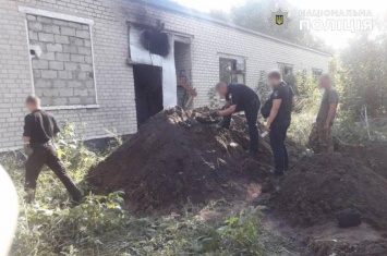 Возле здания бывшей школы на Луганщине нашли опасный тайник