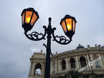В Одессе обновили уличное освещение