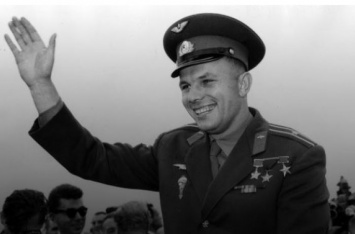 Аттракцион щедрости: какие богатства получил Гагарин за покорение космоса