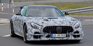 Прототип самой мощной версии купе Mercedes-AMG GT вышел на тесты