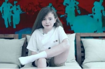YouTube забанил канал 14-летней блогерши. Она в ответ погрозила устроить стрельбу