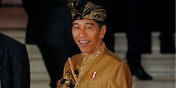 Президент Индонезии официально предложил перенести столицу страны из Джакарты