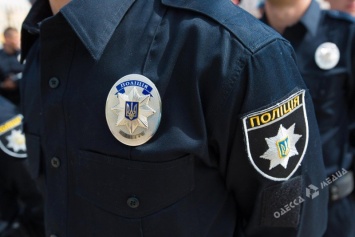 Пытался дать взятку полицейским: в Одессе задержали пьяного дебошира