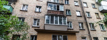 В Киеве на Неманской дом не ремонтировали более 50 лет: что говорят жильцы