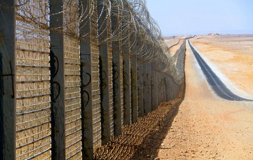 В Израиле при попытке пересечь границу убиты несколько палестинцев