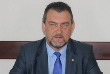 Кабмин уволил топ-чиновника Госгеонедр спустя год после его задержания на взятке