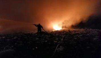 В Черкасской области произошли пожары на двух свалках